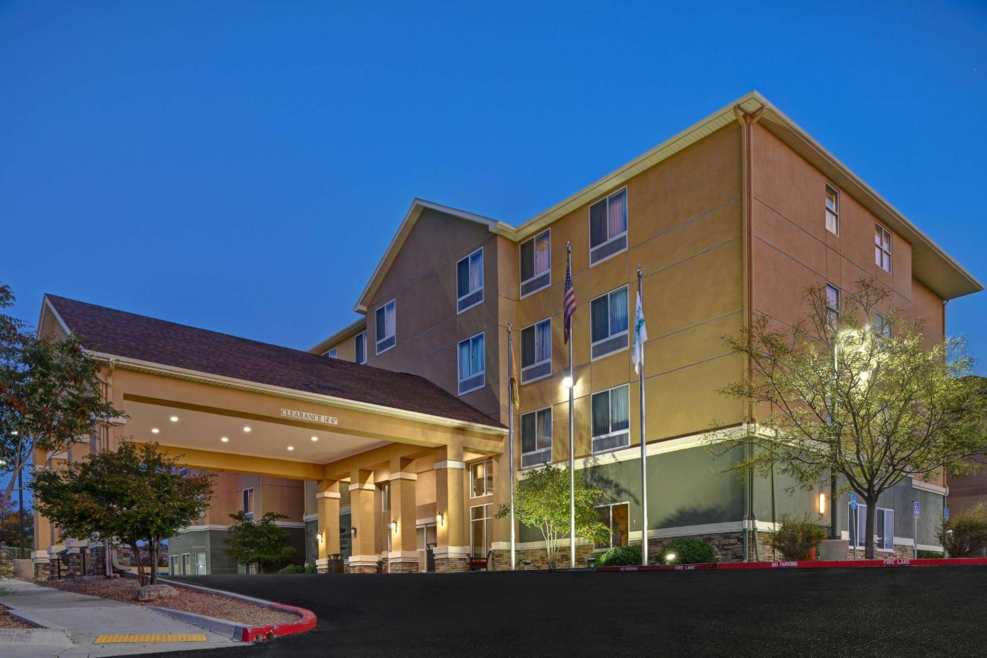 Homewood Suites By Hilton Albuquerque Airport Bagian luar foto